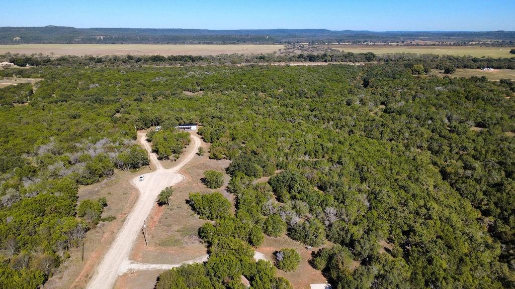 170 Wooded Crest Property Photo 8