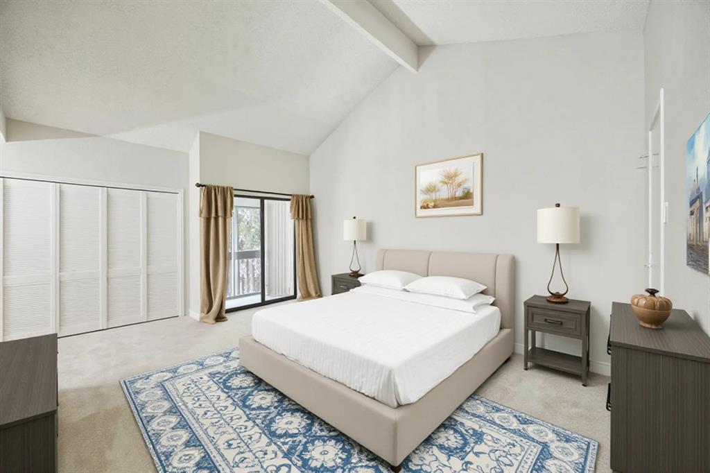 6742 E Northwest Highway Property Photo 17