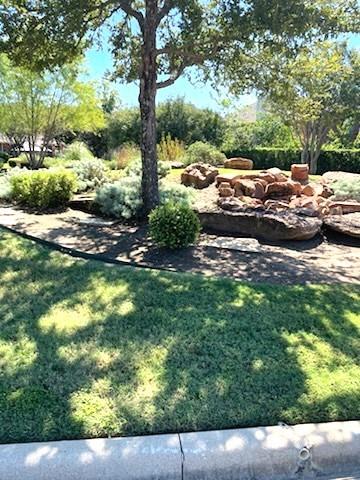 3101 Oak Bourne Drive Property Photo 14
