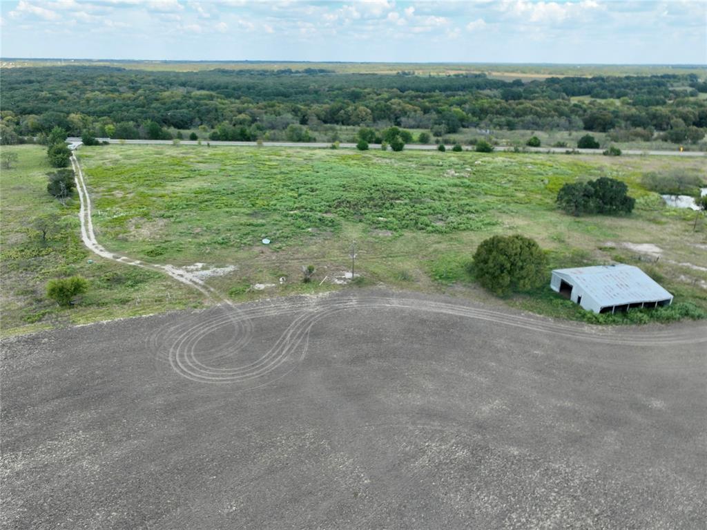 19149 Fm-744 Property Photo 9