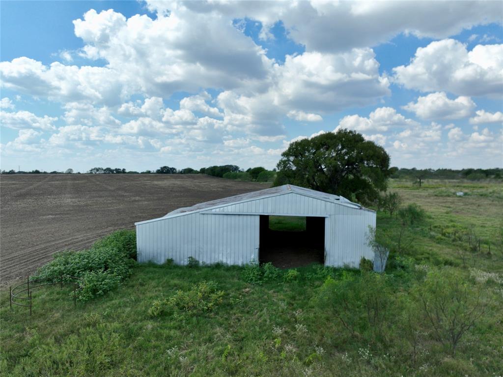 19149 Fm-744 Property Photo 10