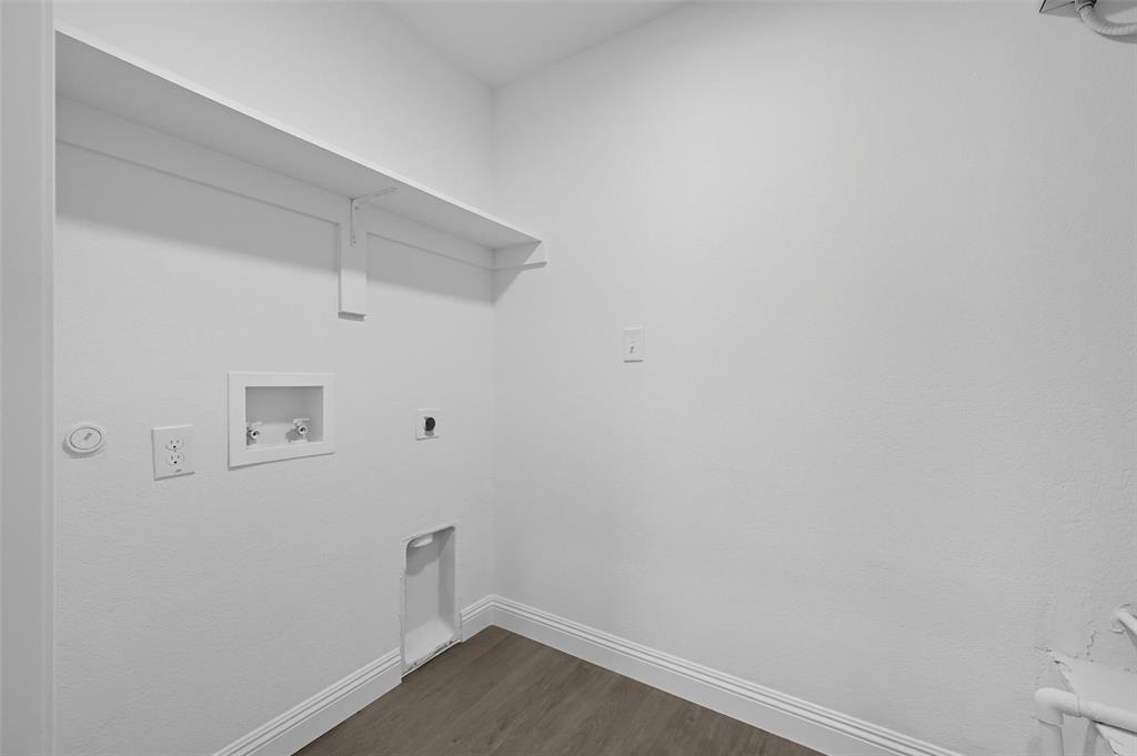 415 W Monterey Street Property Photo 20