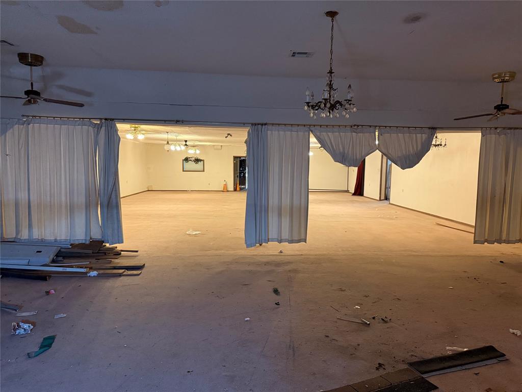 601 Ashburn Street Property Photo 12