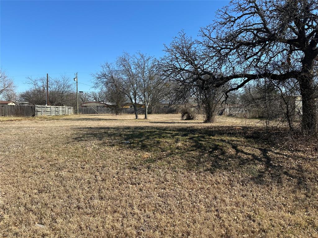4229 N Main Street Property Photo 1