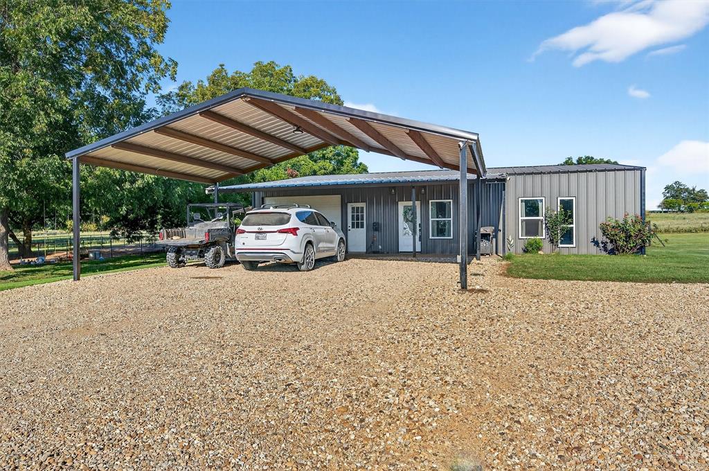 1700 Elmore Road Property Photo 10