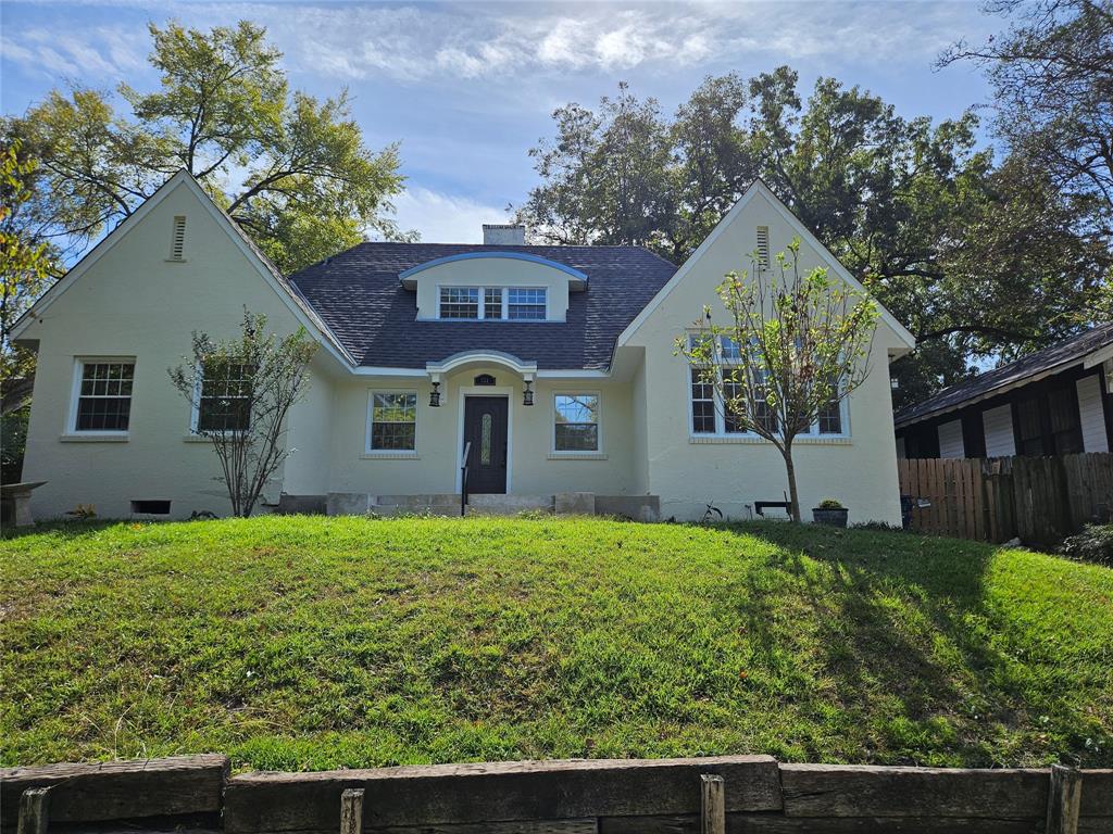 521 Wilkinson Street Property Photo 1