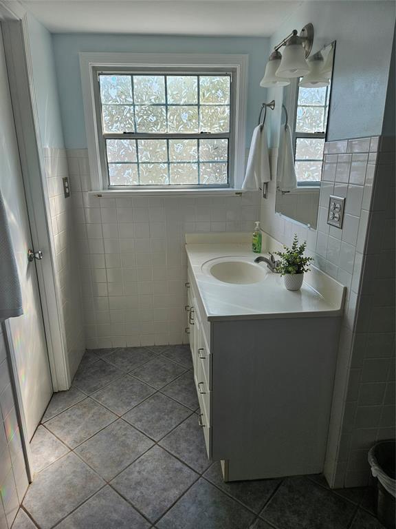 521 Wilkinson Street Property Photo 11