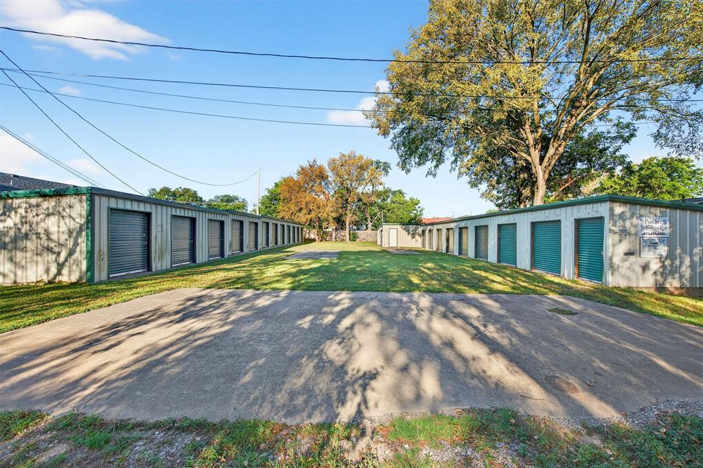 104 S Commercial Street Property Photo 1