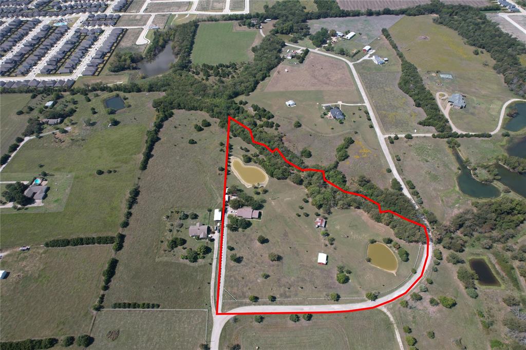 8592 Mckissick Meadows Road Property Photo 3