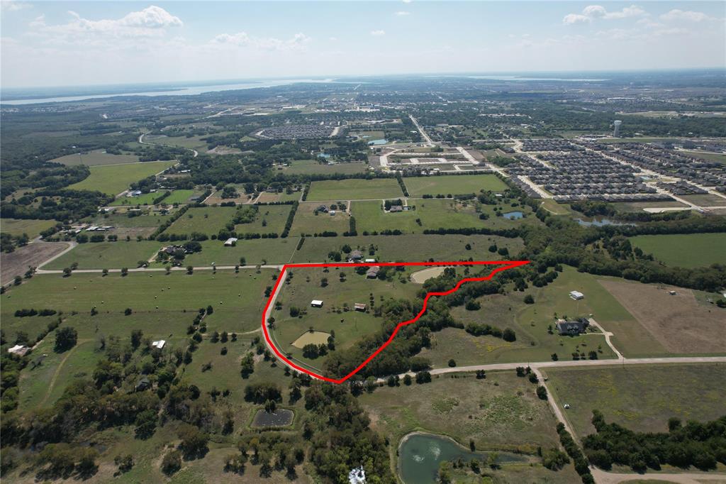 8592 Mckissick Meadows Road Property Photo 4