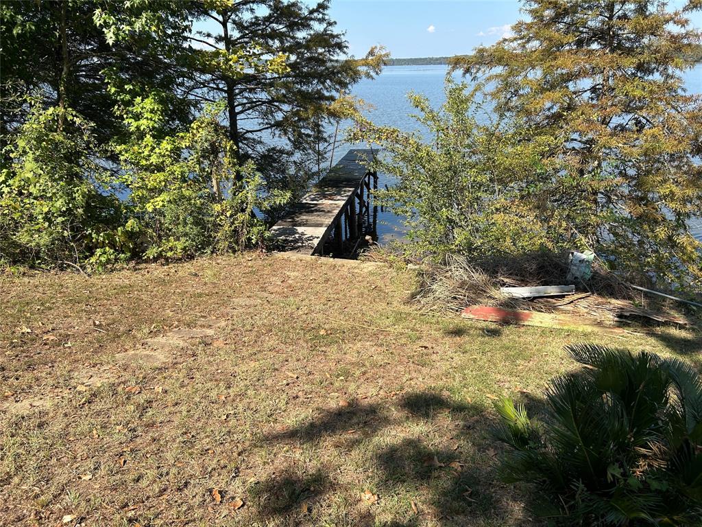 401 Ridge Row Property Photo 17