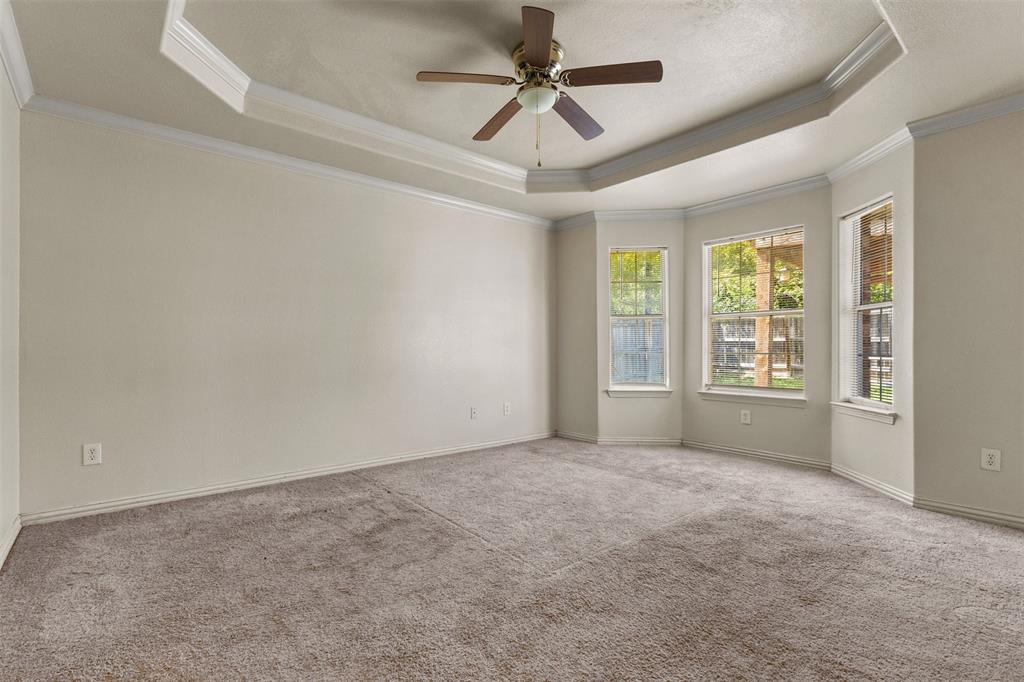 490 Lynne Drive Property Photo 13
