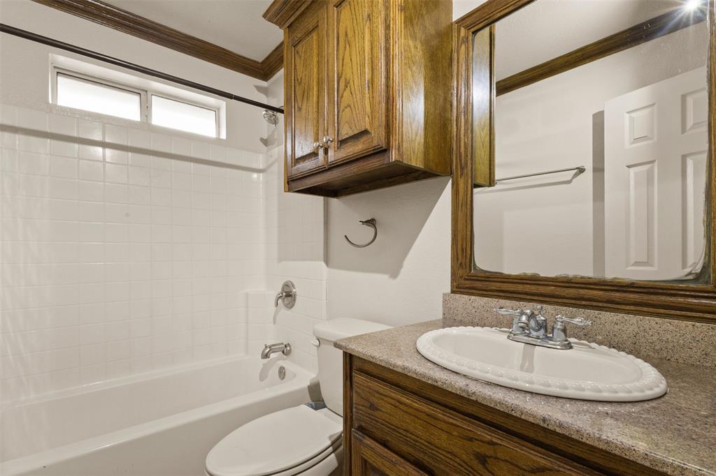490 Lynne Drive Property Photo 20