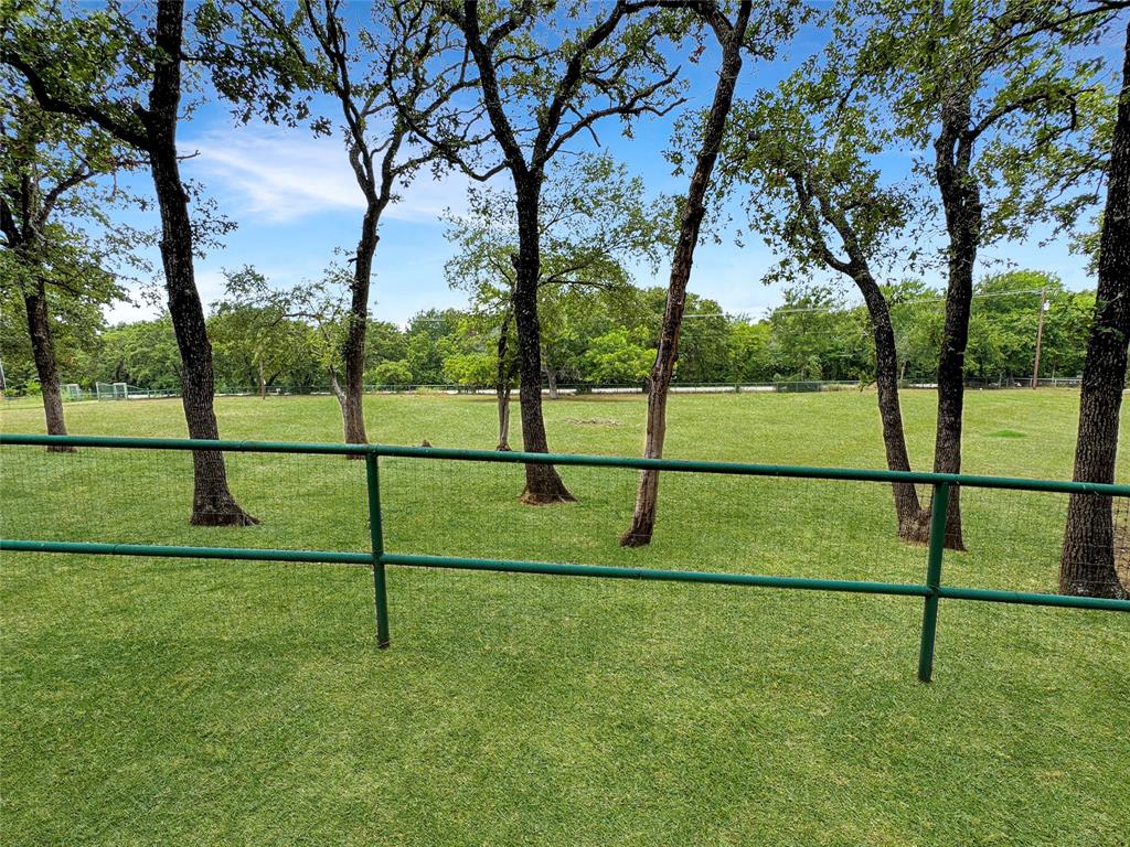 6565 Rockridge Property Photo 4