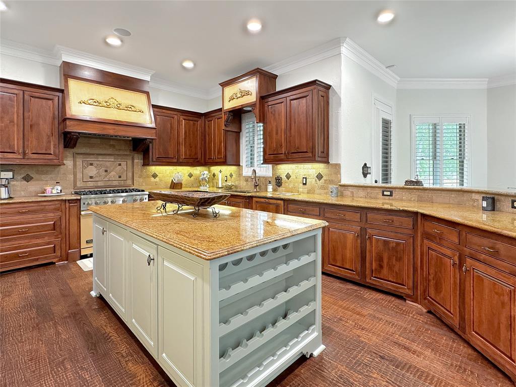6565 Rockridge Property Photo 9