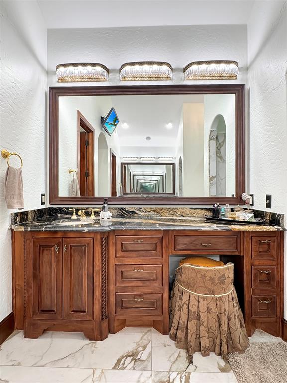 6565 Rockridge Property Photo 18