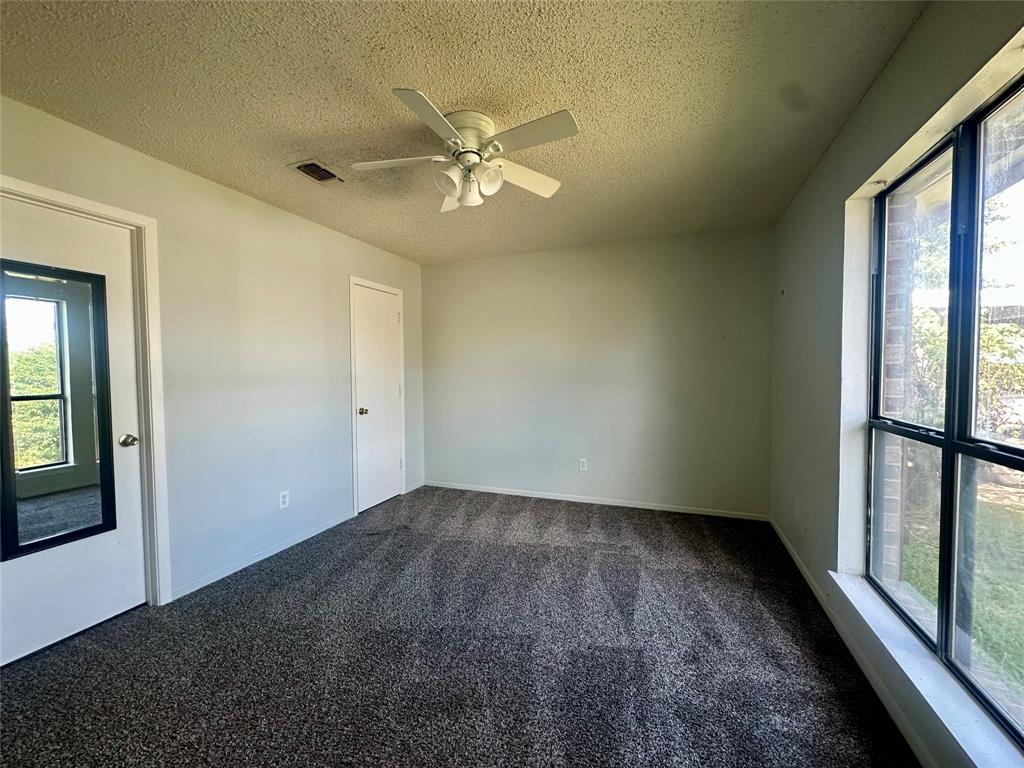 2450 Se 40th Street Property Photo 7