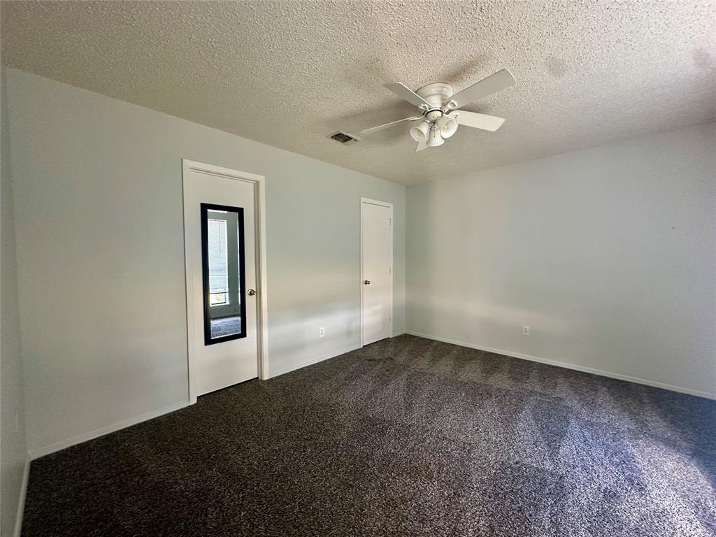 2450 Se 40th Street Property Photo 9