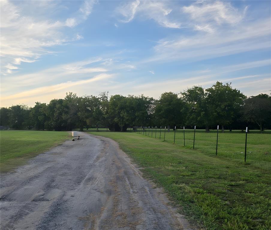 4596 County Road 1155 Property Photo 1