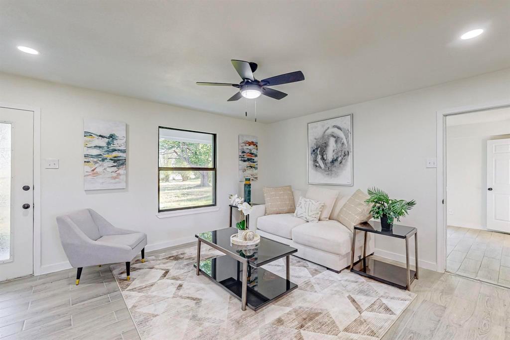23538 Fm 3225 Property Photo 6