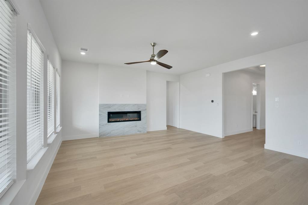 4308 Laurel Trail Property Photo 9