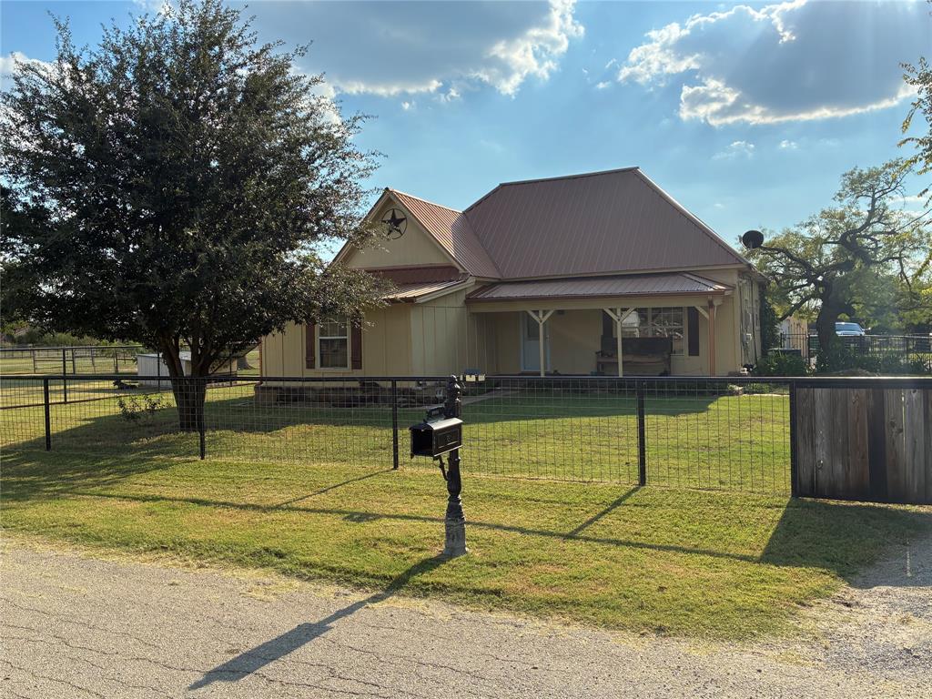 106 S Houston Street Property Photo 19