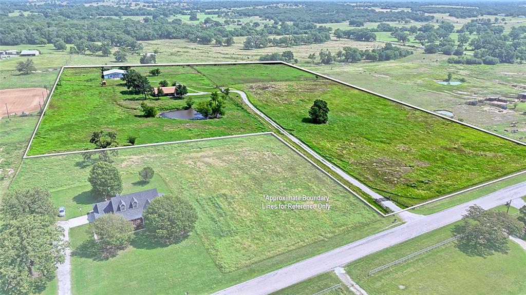 202 County Road 3470 Property Photo 29