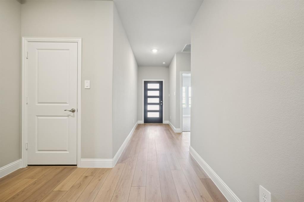 2617 Grand Canyon Street Property Photo 5