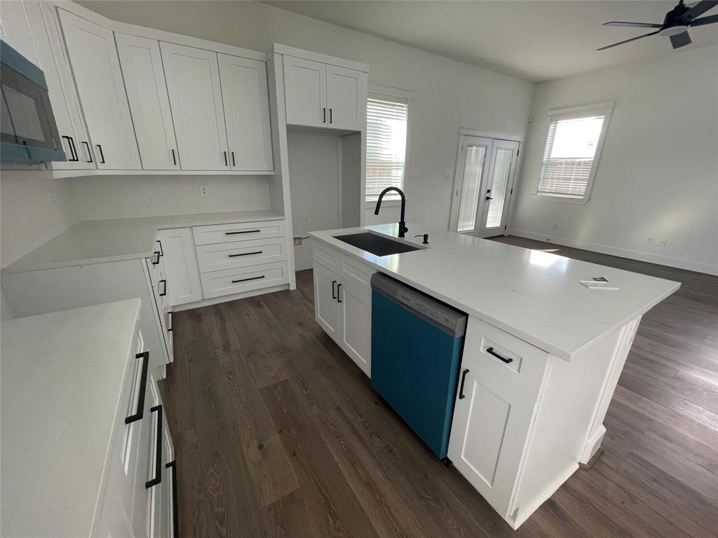 3535 Spring Avenue Property Photo 6
