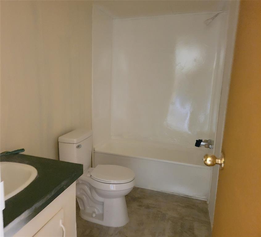925 Redoak Drive Property Photo 7