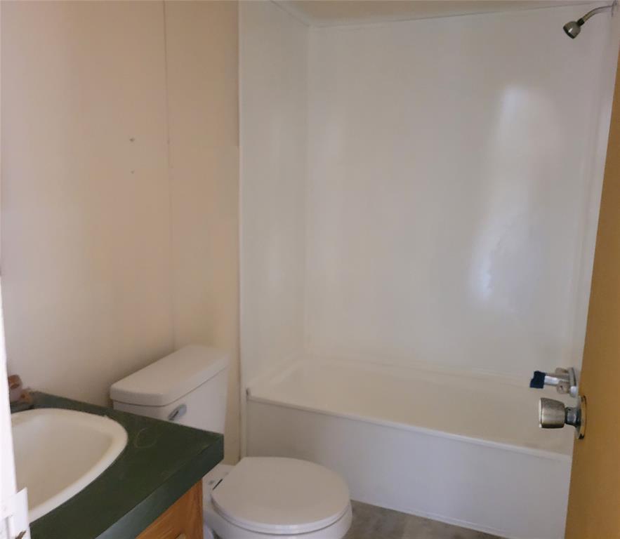 925 Redoak Drive Property Photo 9