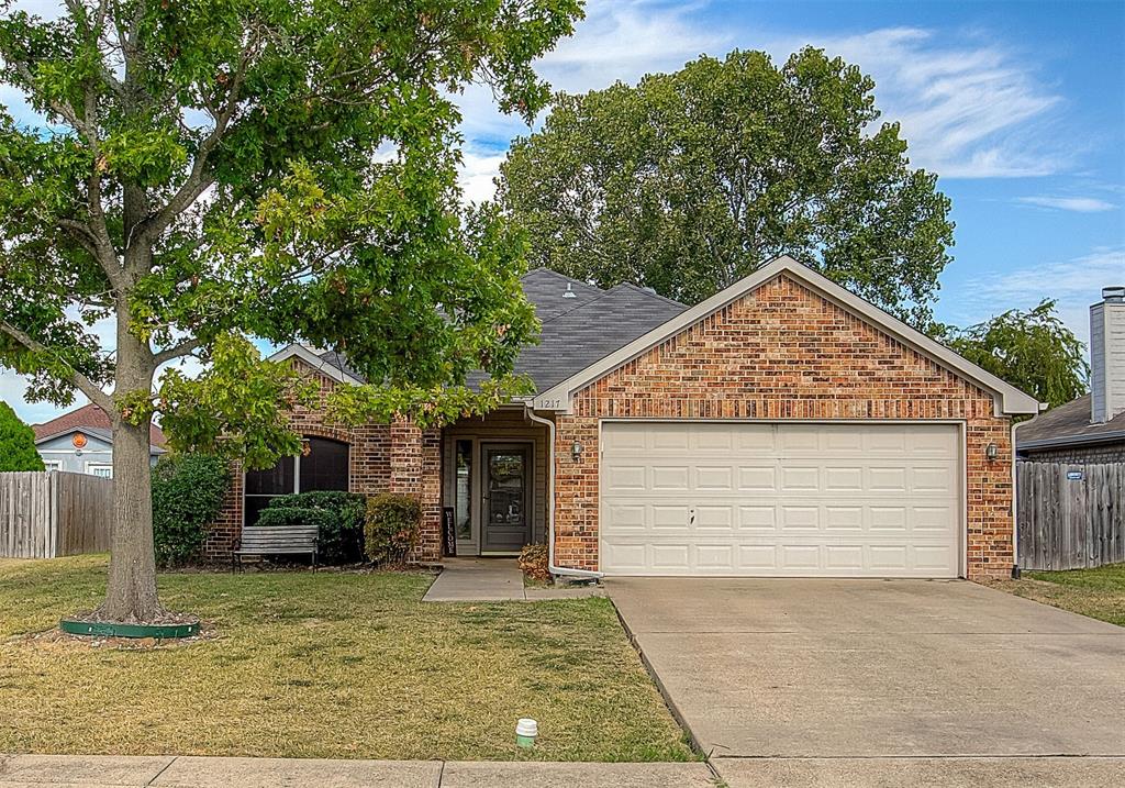 1217 Clay Lane Property Photo 1