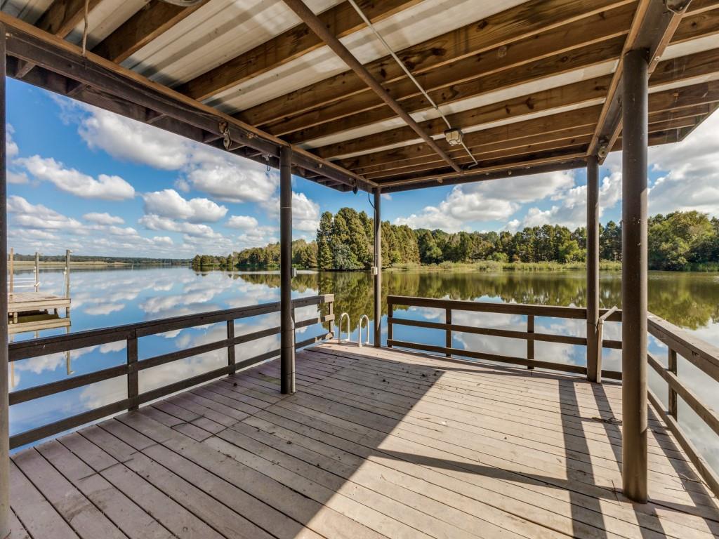 5848 Lago Vista Drive Property Photo 25