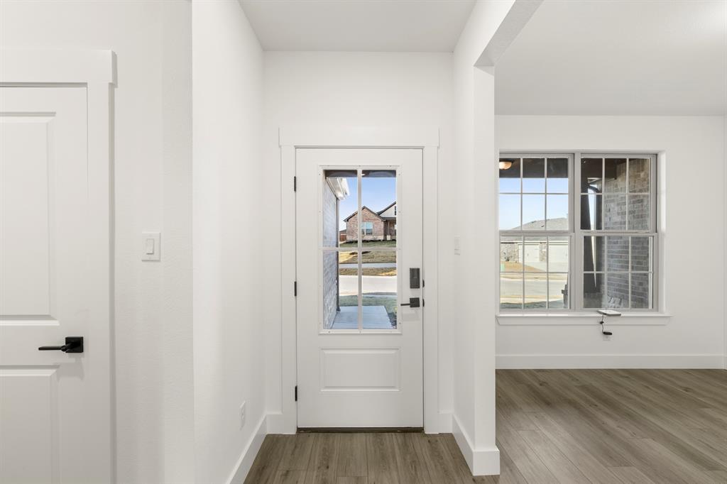 219 Saddletree Drive Property Photo 3