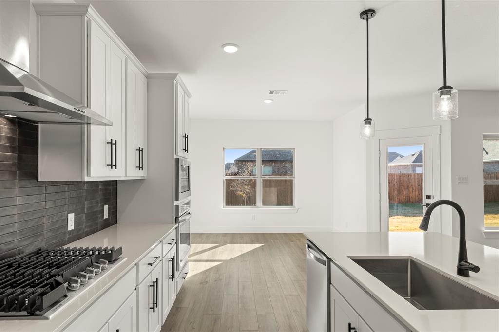 219 Saddletree Drive Property Photo 14