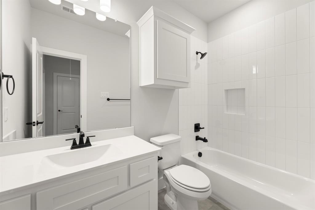 8513 Cross Timber Trail Property Photo 23