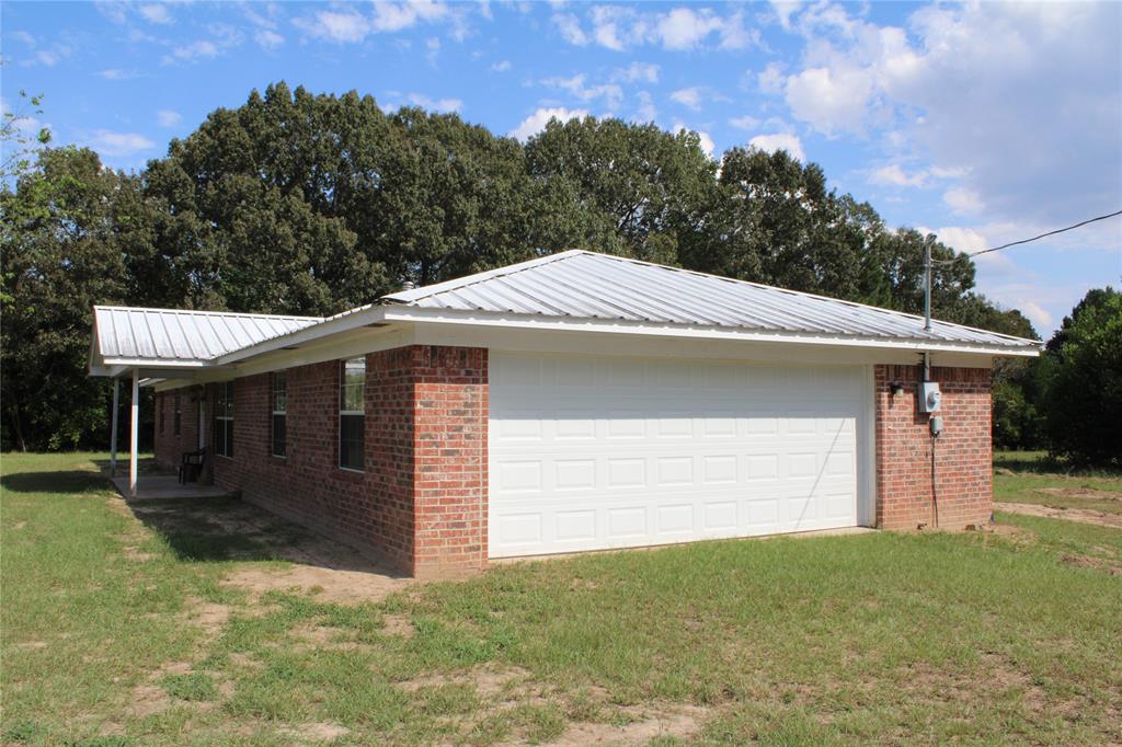 120 Fm 2064 Property Photo 2