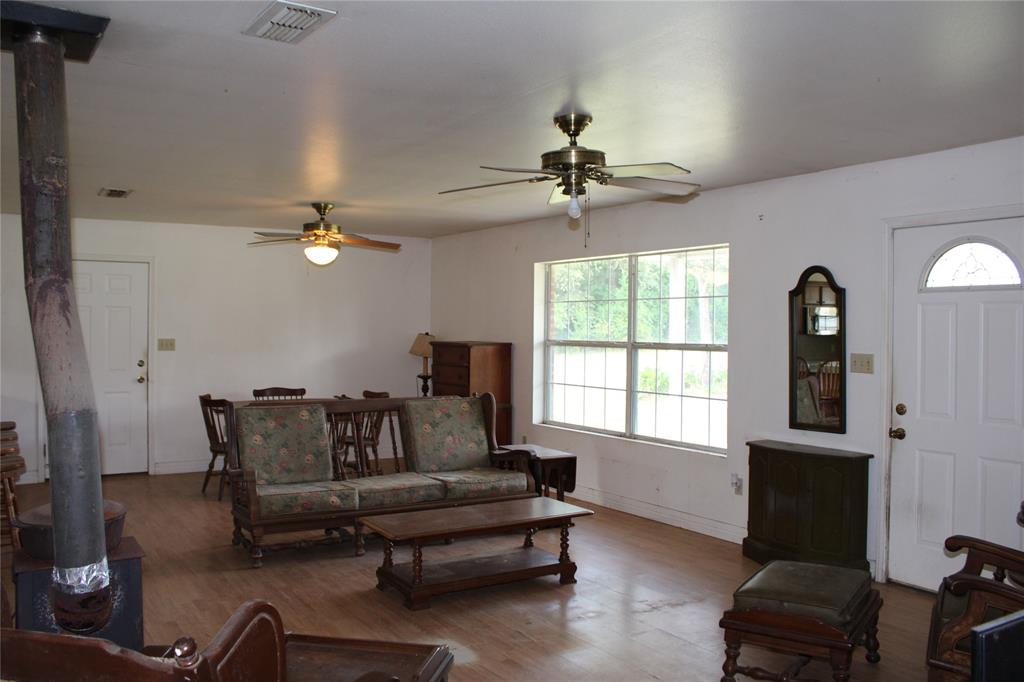 120 Fm 2064 Property Photo 6