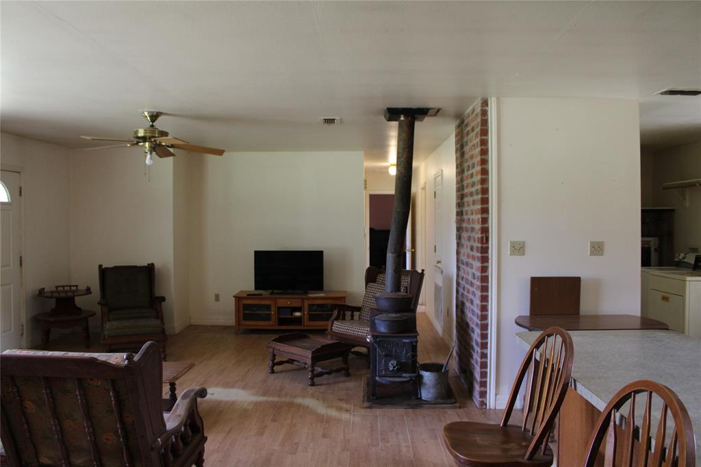120 Fm 2064 Property Photo 11