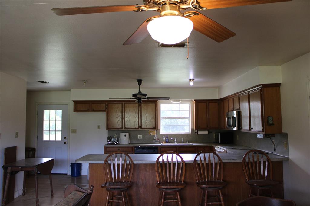 120 Fm 2064 Property Photo 21