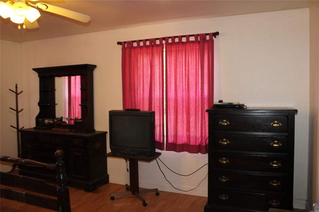120 Fm 2064 Property Photo 30