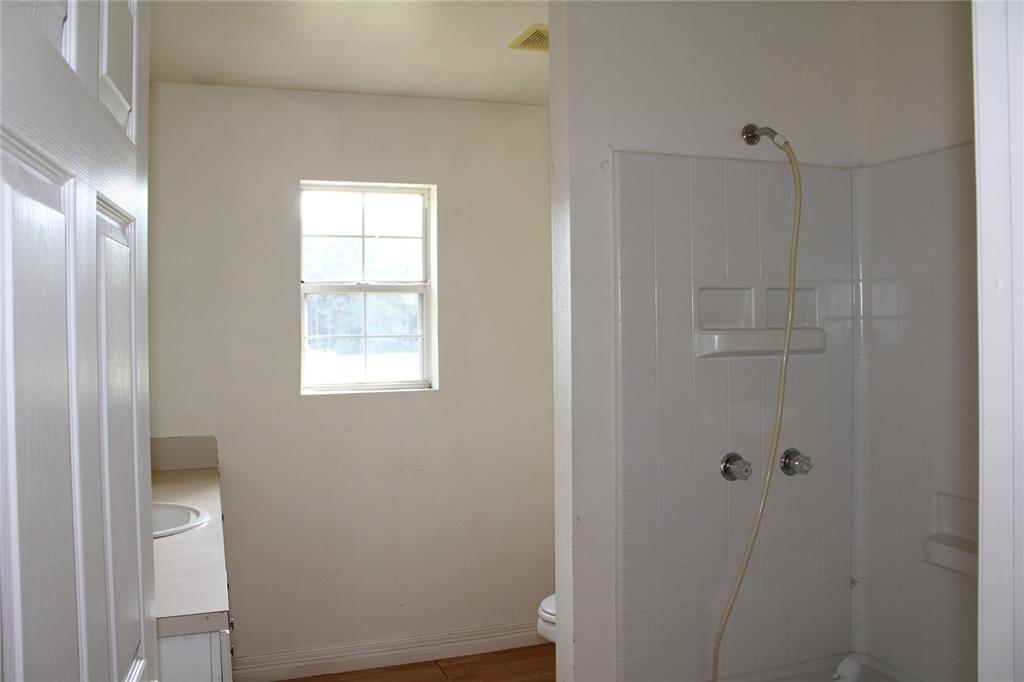 120 Fm 2064 Property Photo 32
