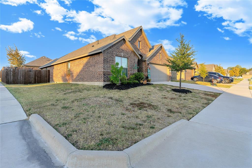 120 Cheryl Drive Property Photo 1