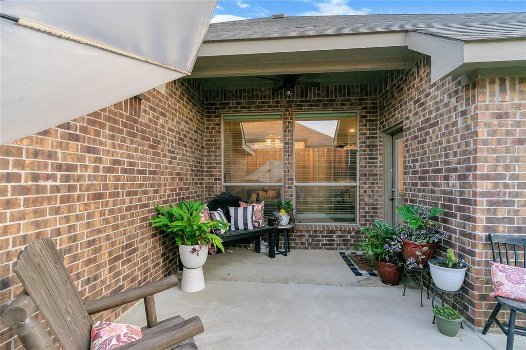 120 Cheryl Drive Property Photo 6