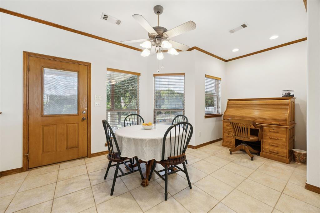 2343 W Fm 455 Property Photo 11