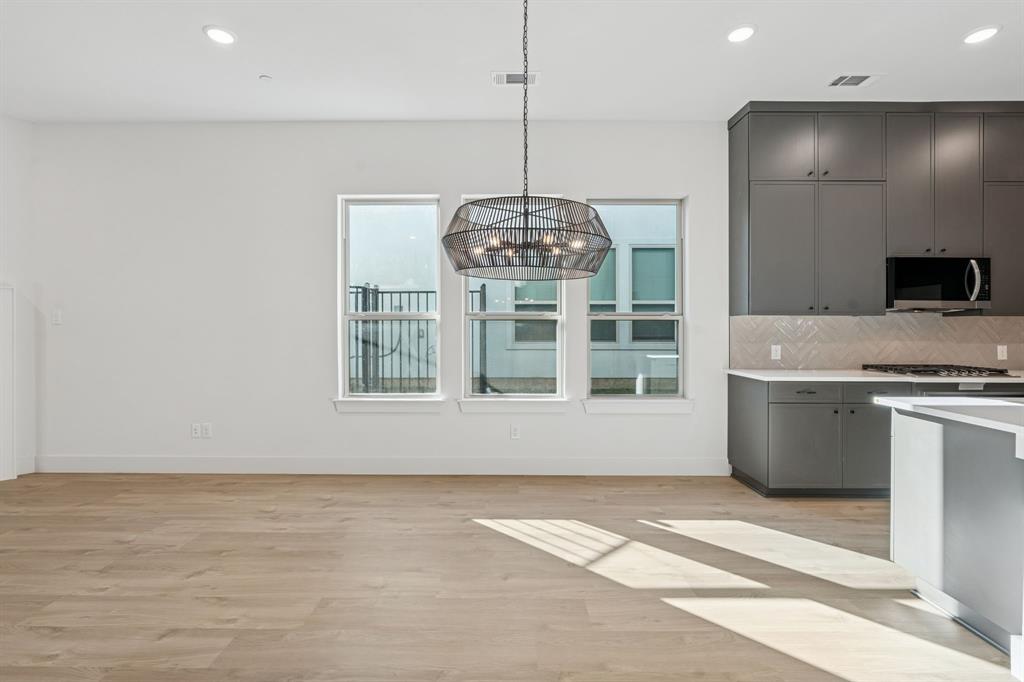 428 Waterscape Drive 1338 Property Photo 2