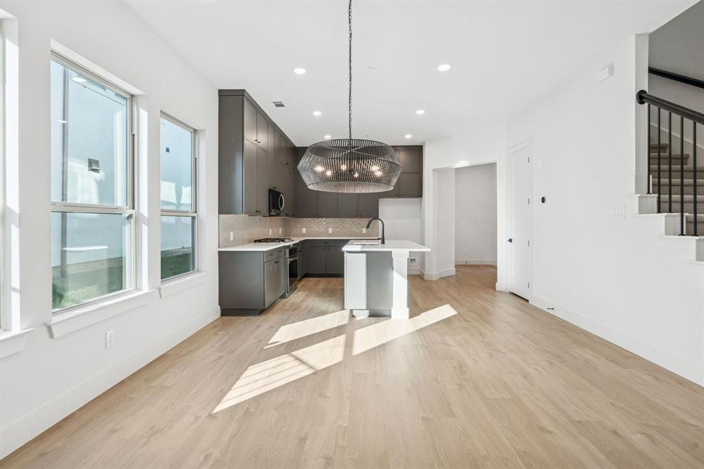 428 Waterscape Drive 1338 Property Photo 12