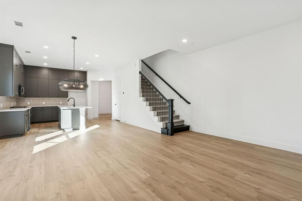 428 Waterscape Drive 1338 Property Photo 14