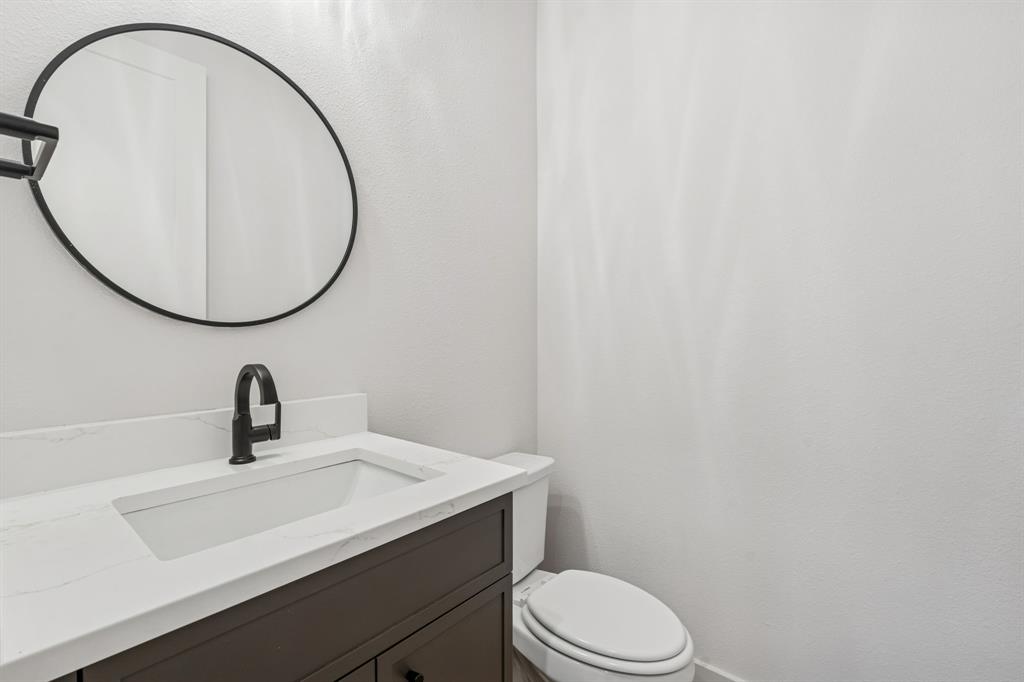 428 Waterscape Drive 1338 Property Photo 18