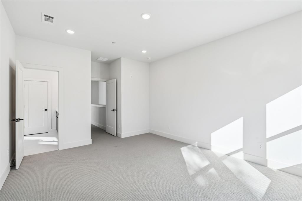 428 Waterscape Drive 1338 Property Photo 20